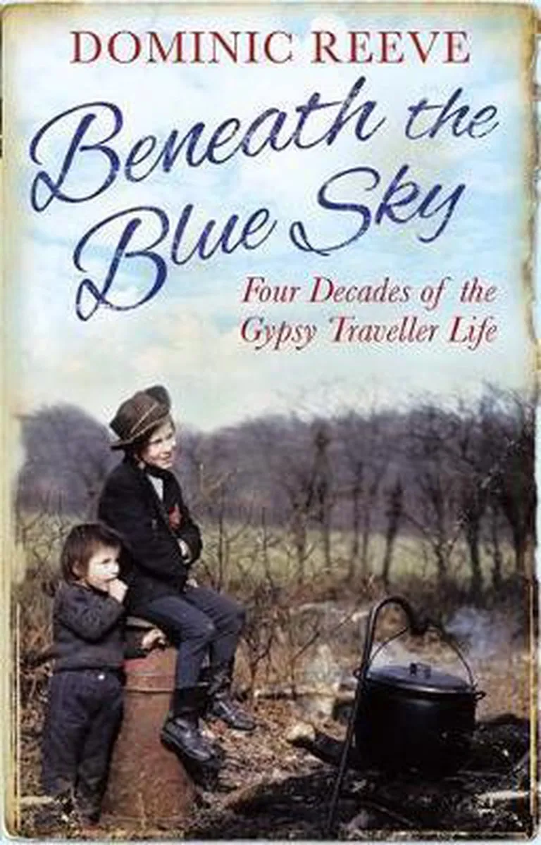 Beneath The Blue Sky von Abacus – Buchfoto