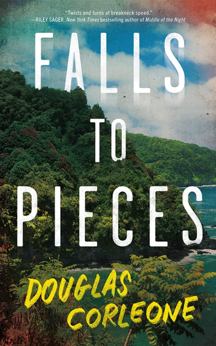 Falls To Pieces von Amazon Publishing – Buchfoto