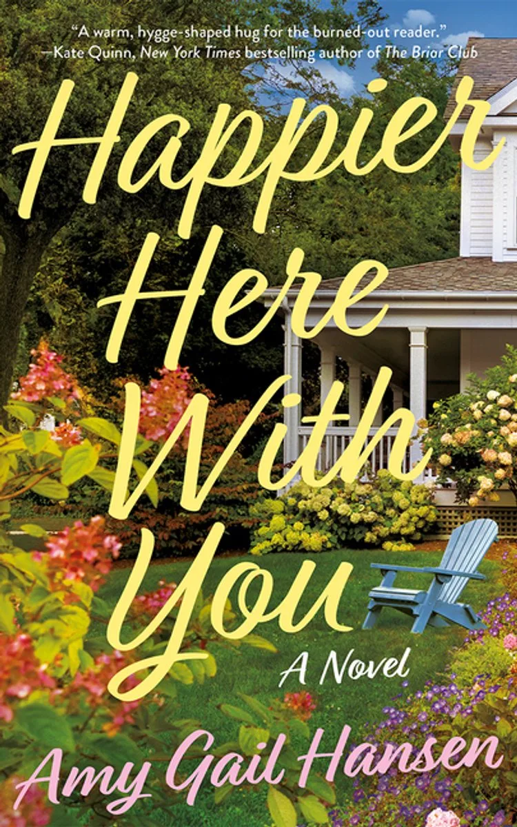 Happier Here With You von Amazon Publishing – Buchfoto