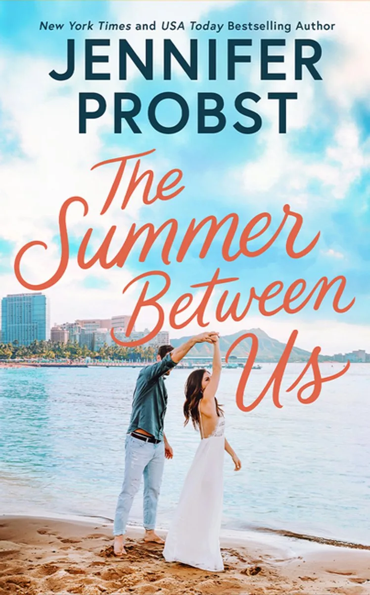 The Summer Between Us von Amazon Publishing – Buchfoto
