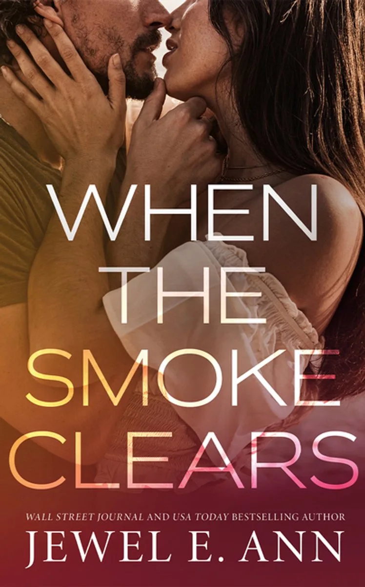 When The Smoke Clears från Amazon Publishing – bokbild