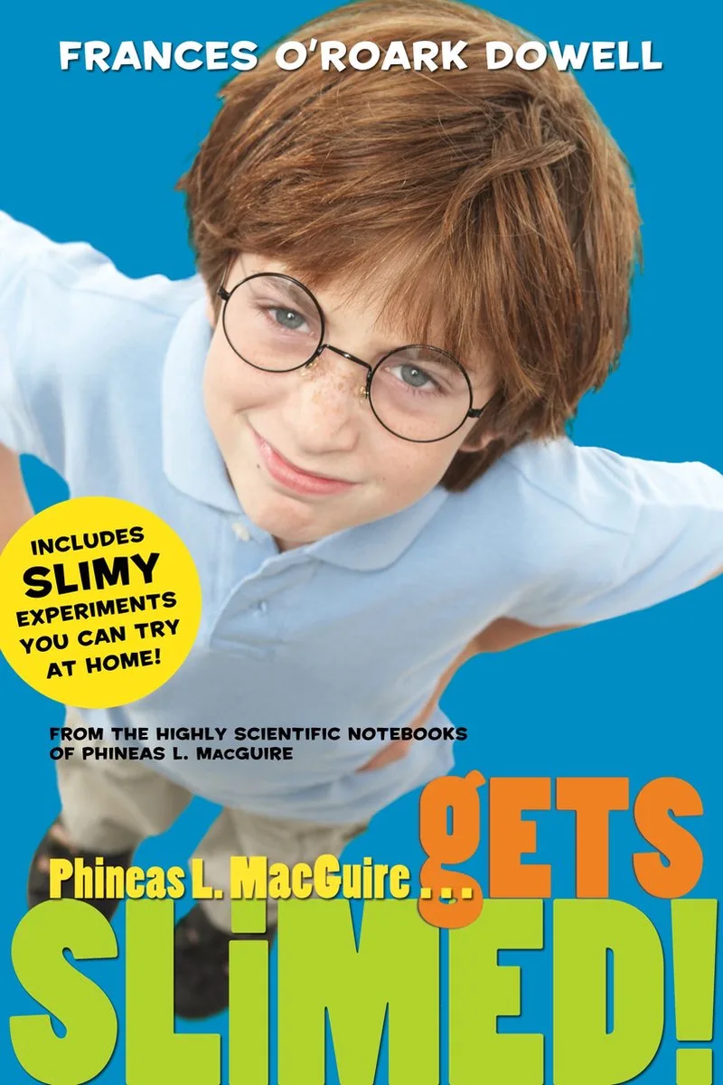 Phineas L. Macguire...Gets Slimed! von Atheneum – Buchfoto