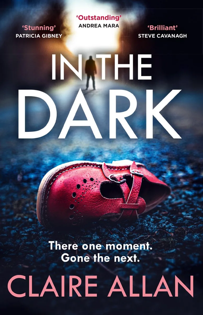 In The Dark von Avon – Buchfoto