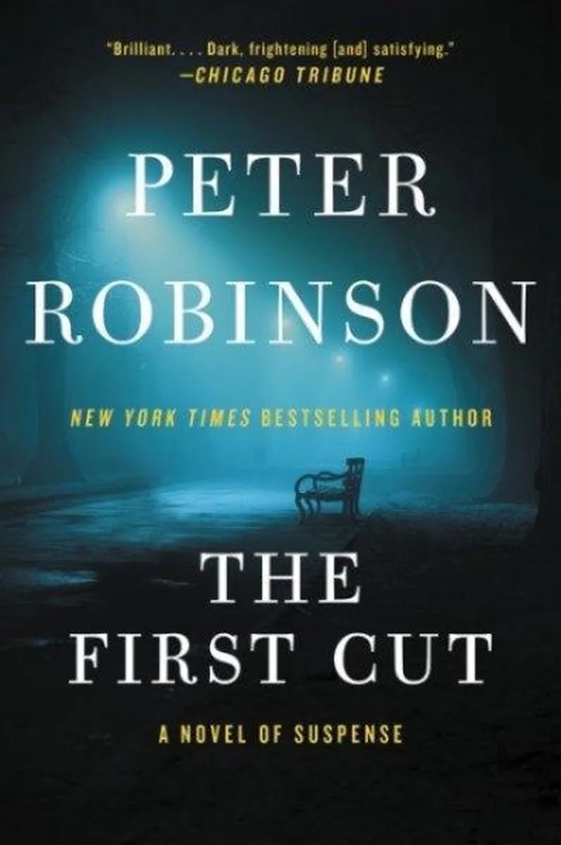 The First Cut von Avon – Buchfoto