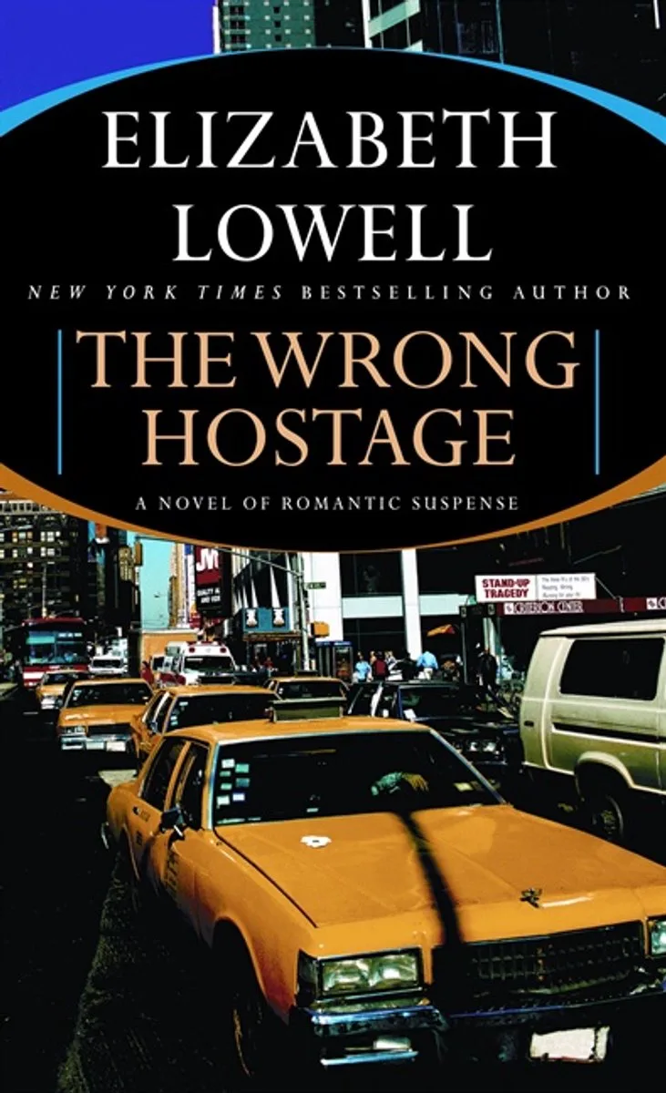 The Wrong Hostage van Avon – boekfoto