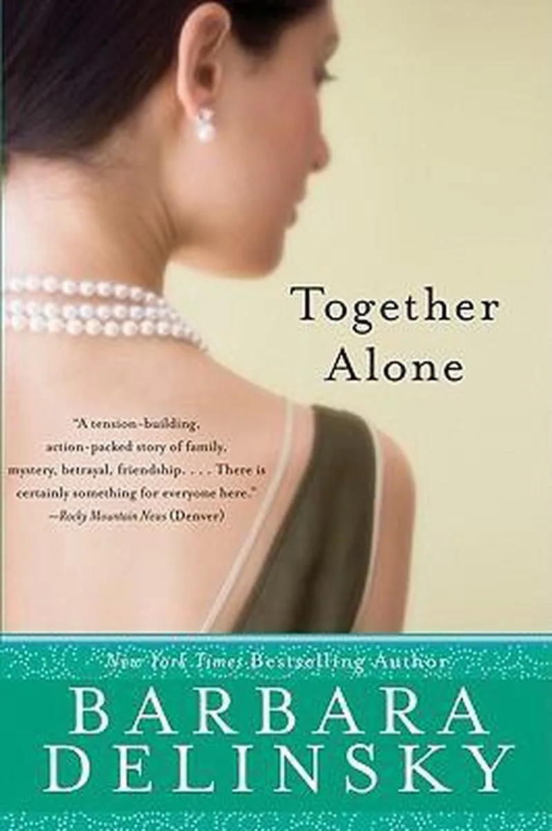 Together Alone von Avon – Buchfoto