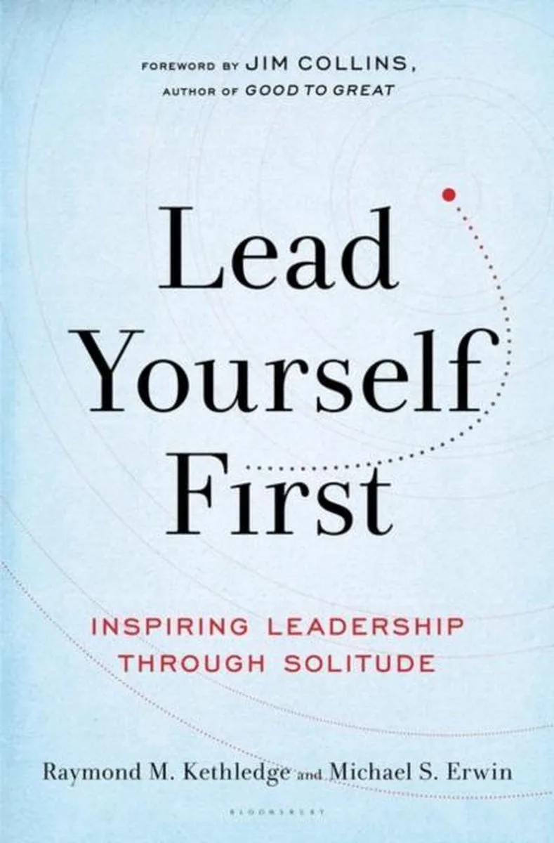 Lead Yourself First von Bloomsbury – Buchfoto
