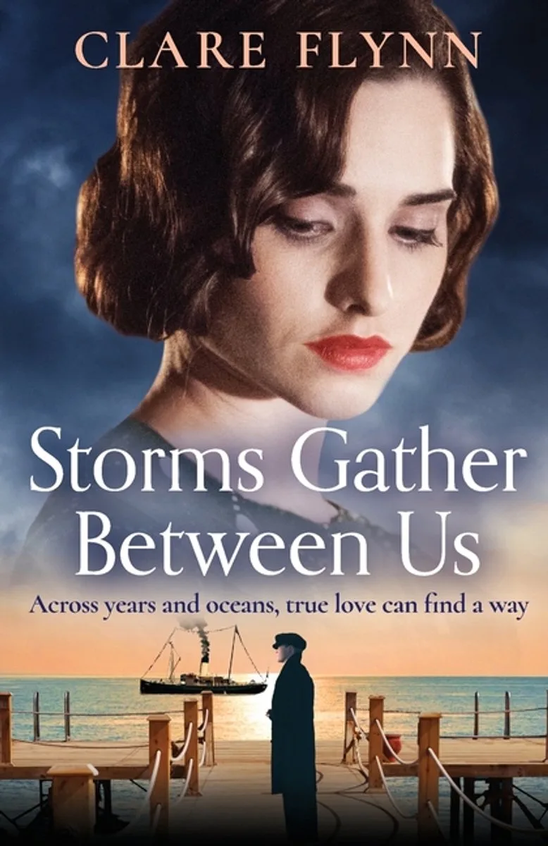 Storms Gather Between Us fra Canelo – billede af bogen