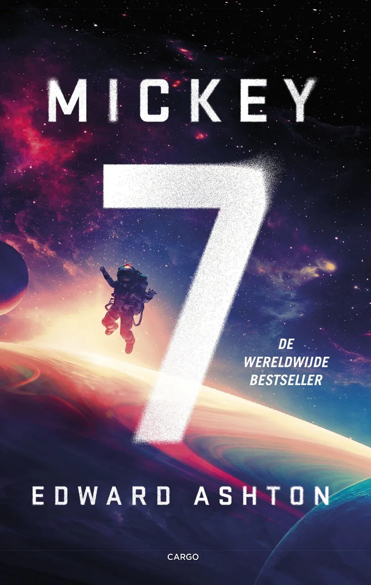 Mickey7 (Paperback) fra Cargo – billede af bogen