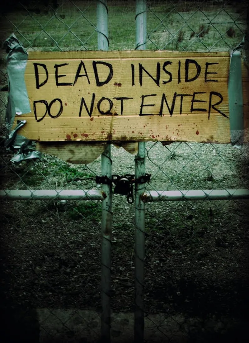 Dead Inside- Do Not Enter van Chronicle Books – boekfoto