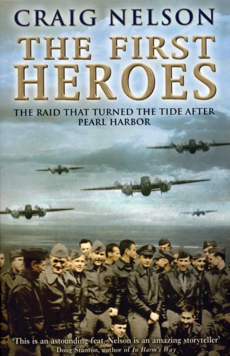 The First Heroes von Corgi – Buchfoto