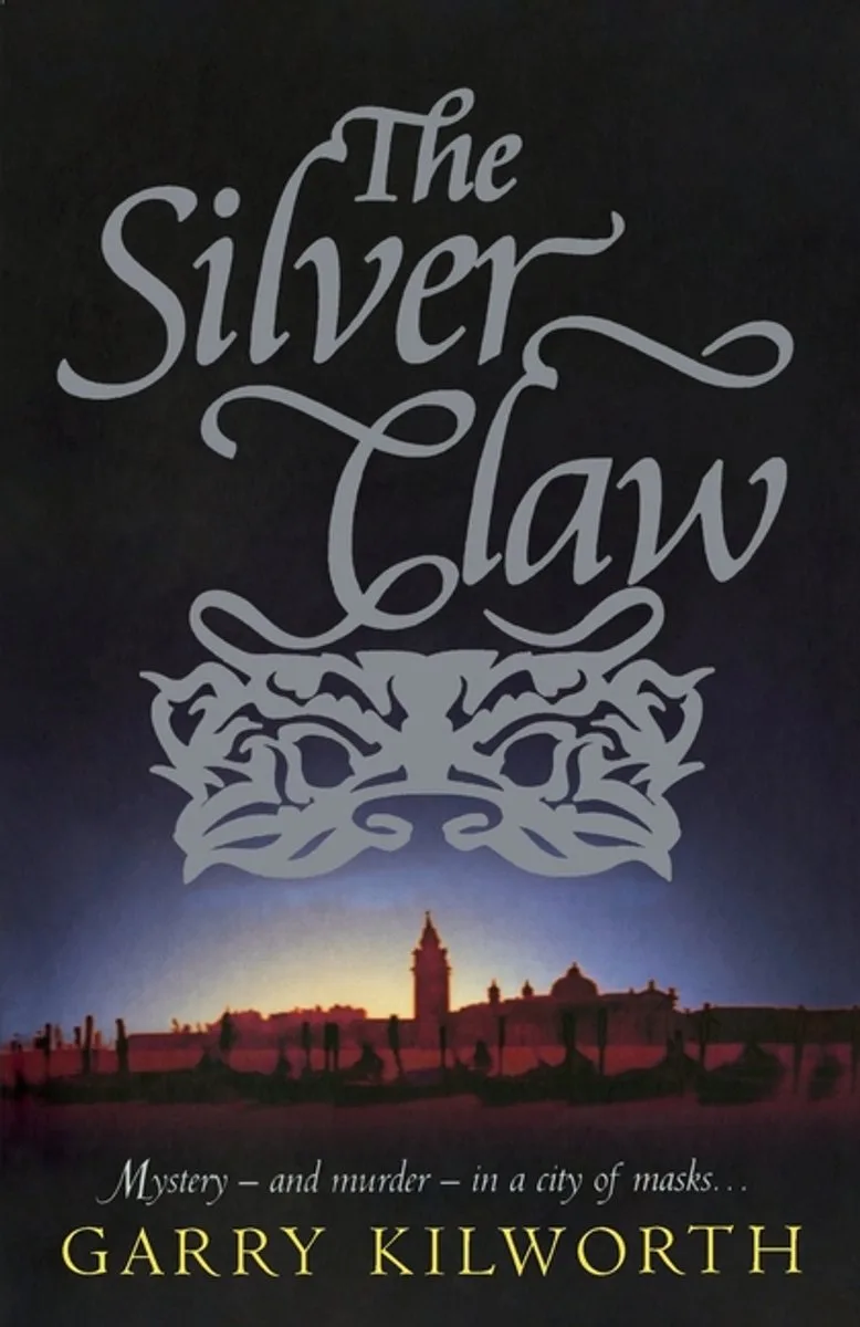 The Silver Claw by Corgi – book photo
