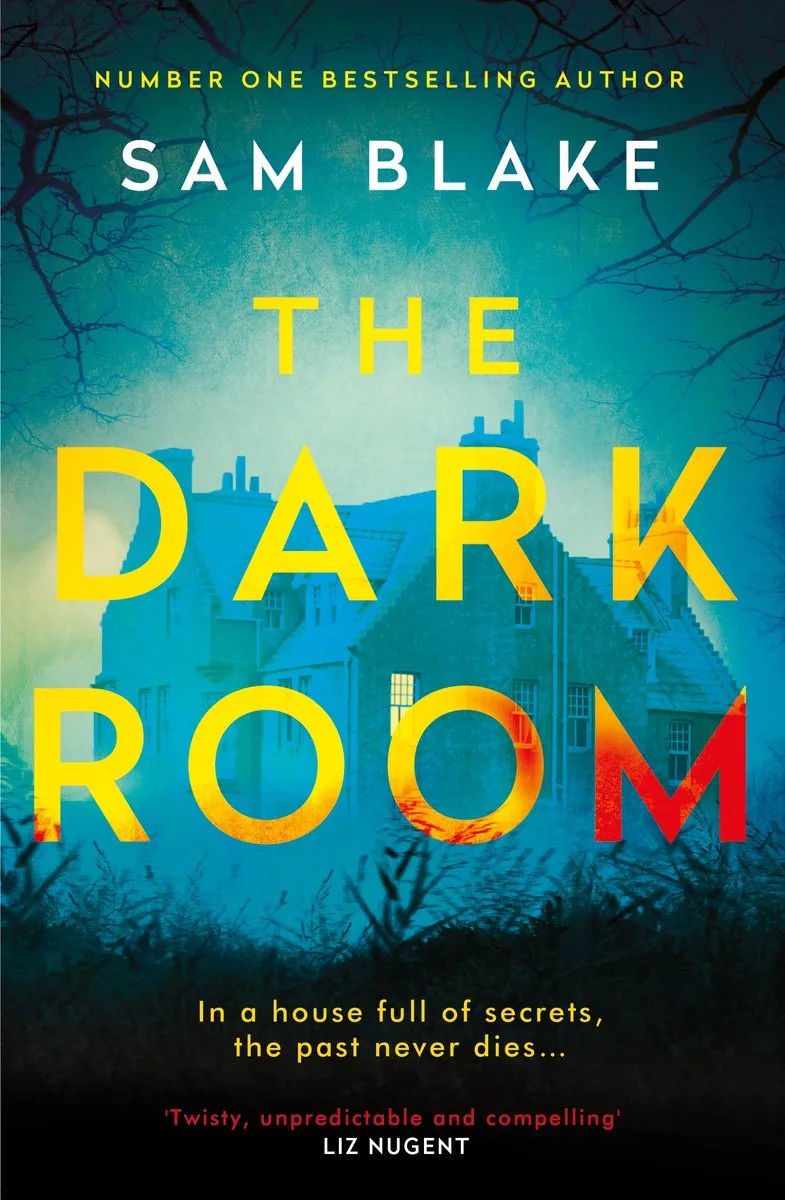 The Dark Room von Corvus – Buchfoto