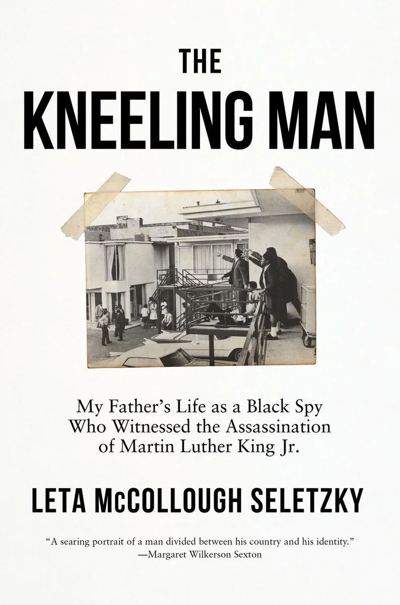 The Kneeling Man von Counterpoint – Buchfoto