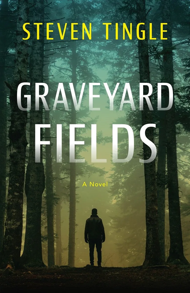 Graveyard Fields von Crooked Lane Books – Buchfoto