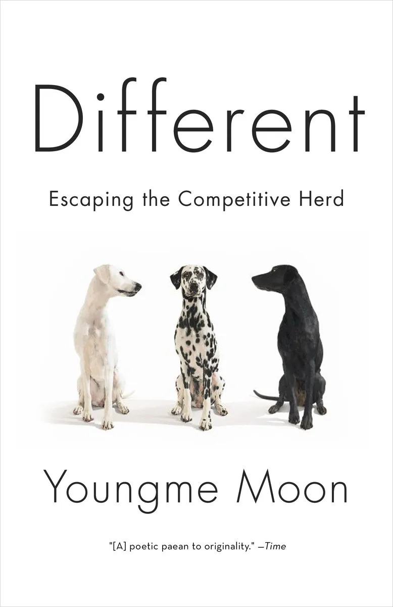 Different de Crown – photo du livre