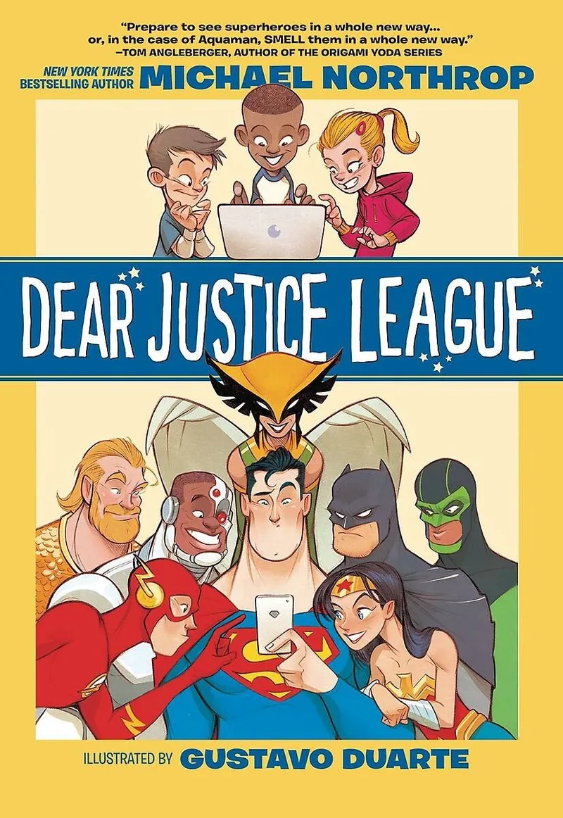 Dear Justice League von DC Comics – Buchfoto