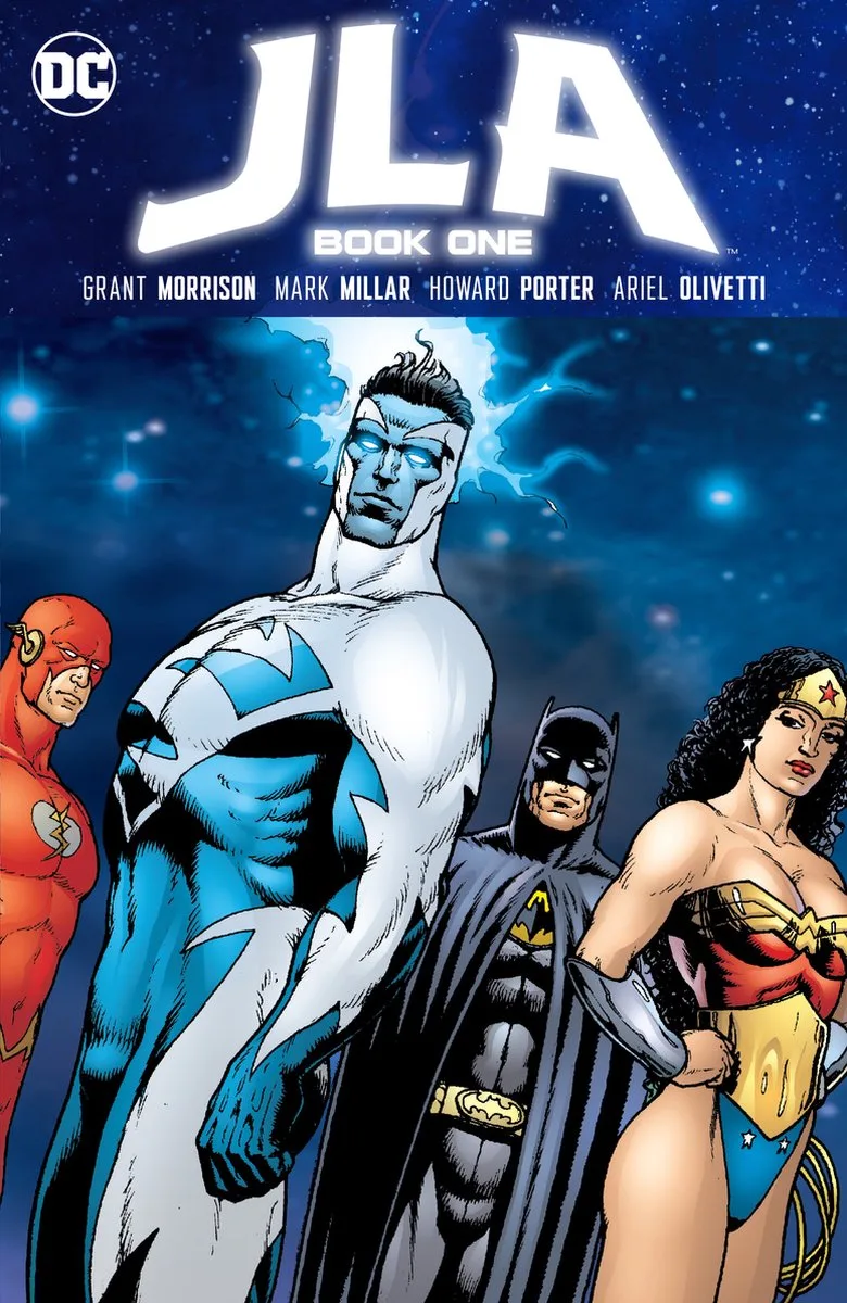 JLA Book One von DC Comics – Buchfoto
