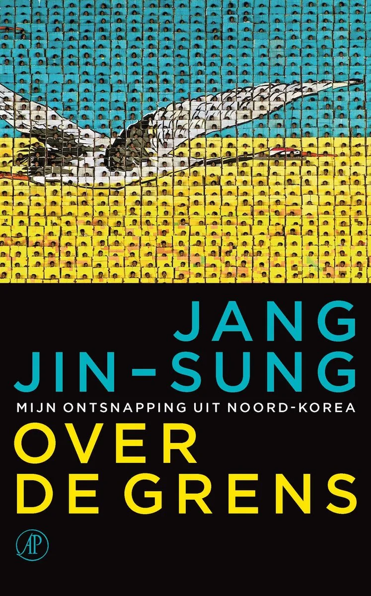 Over de grens de De Arbeiderspers – photo du livre