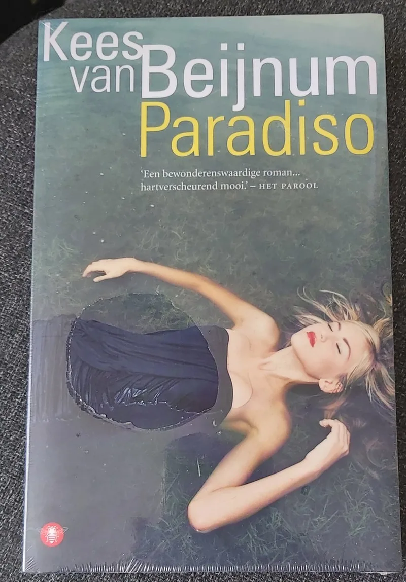 Paradiso von De Bezige Bij – Buchfoto
