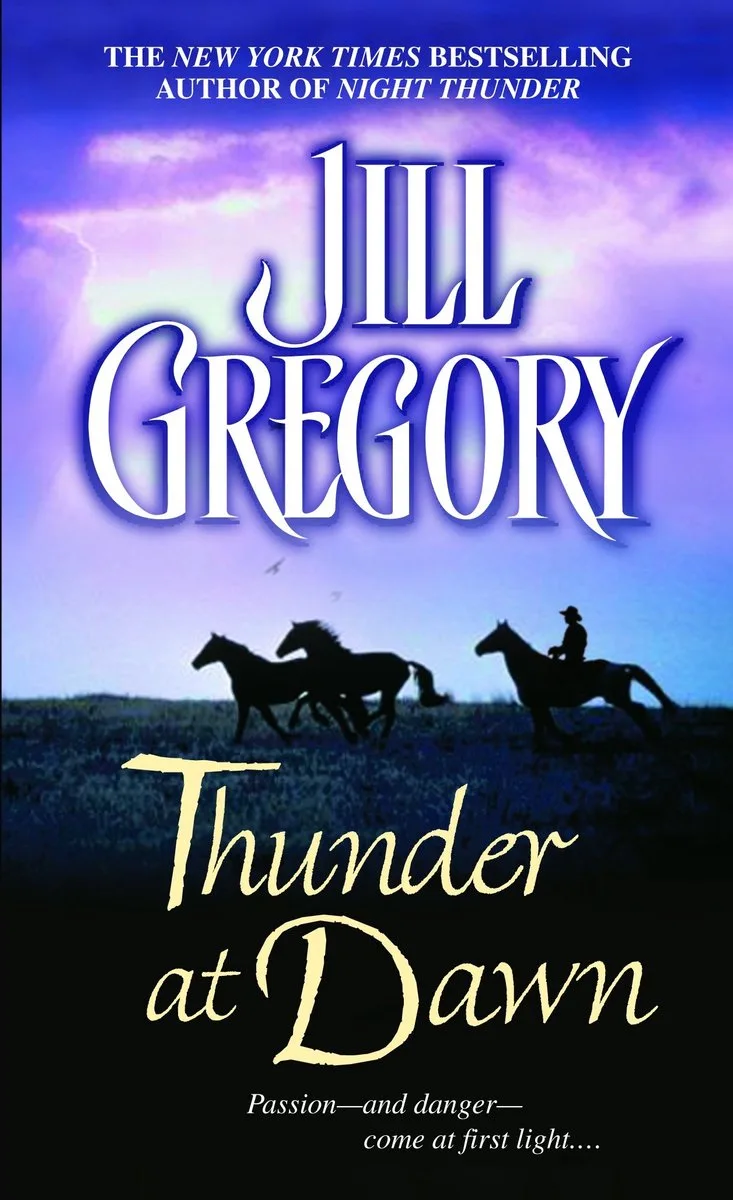 Thunder At Dawn von Dell – Buchfoto