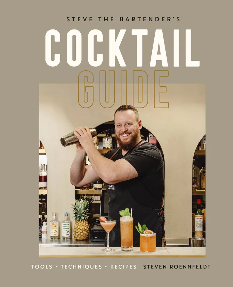 Steve the Bartender's Cocktail Guide von DK – Buchfoto