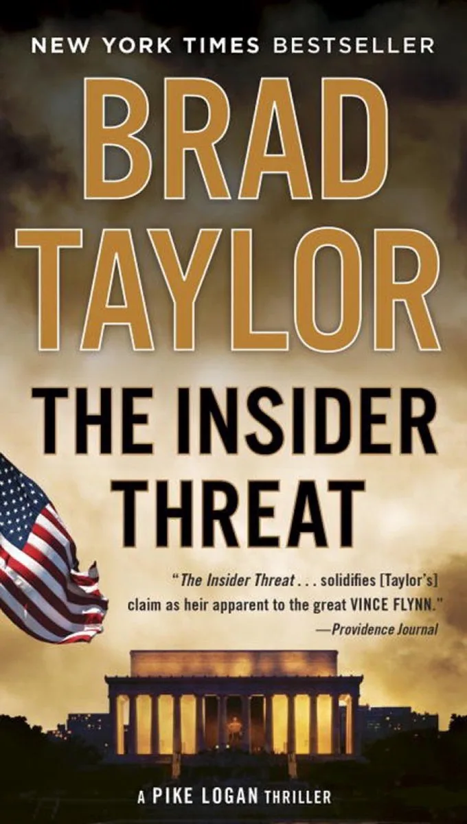 The Insider Threat von Dutton – Buchfoto