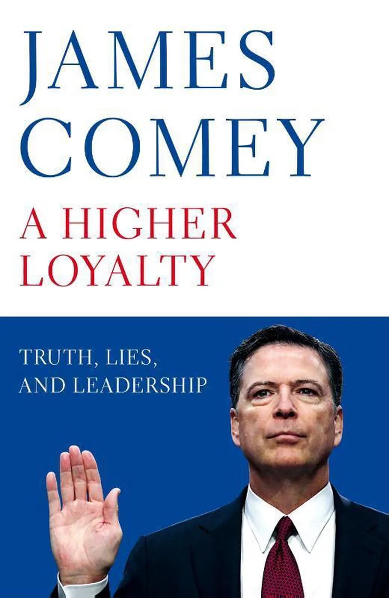 A Higher Loyalty von Flatiron Books – Buchfoto