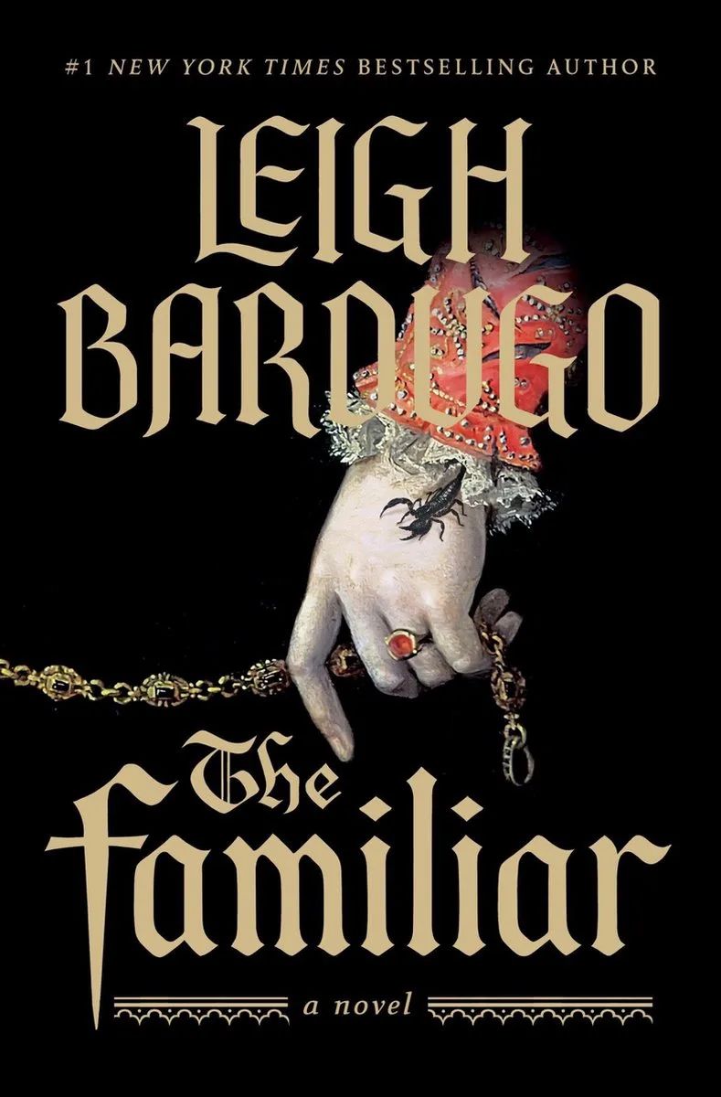 Familiar von Flatiron Books – Buchfoto