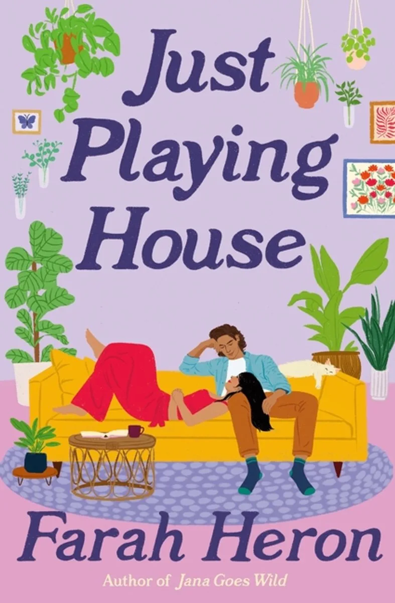 Just Playing House von Forever – Buchfoto