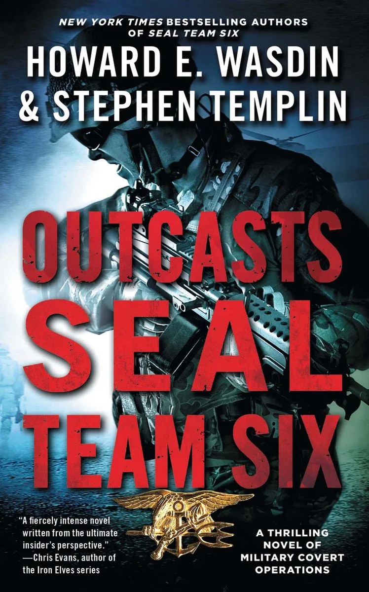 Outcasts von Gallery Books – Buchfoto