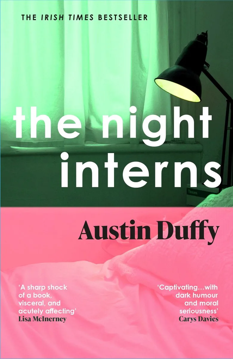 The Night Interns von Granta – Buchfoto
