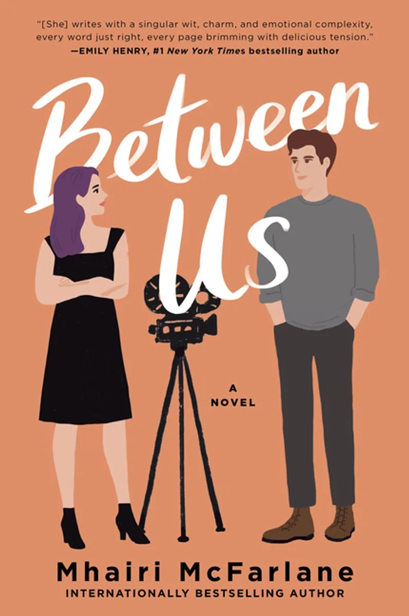 Between Us de HarperCollins – photo du livre