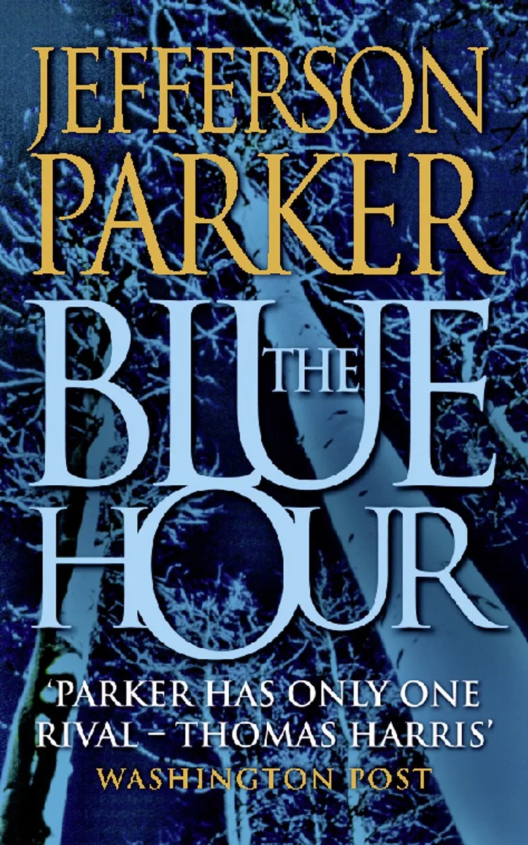 Blue Hour von HarperCollins – Buchfoto