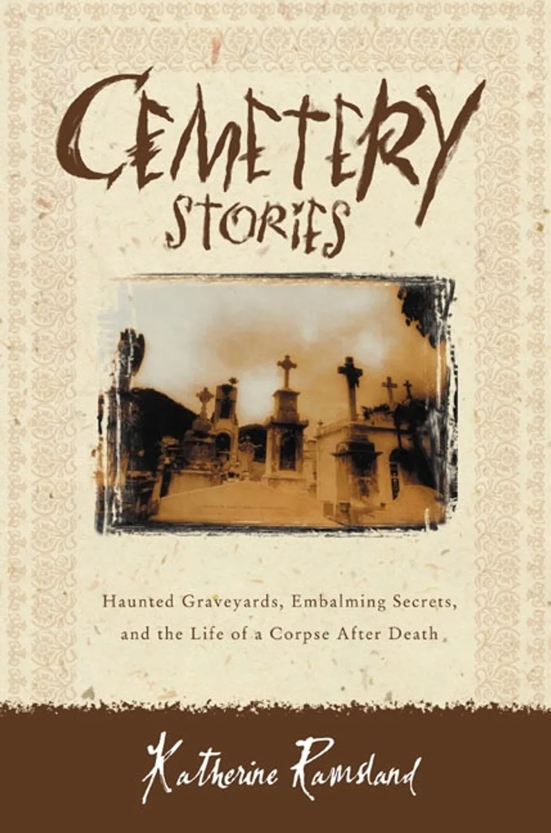 Cemetery Stories von HarperCollins – Buchfoto