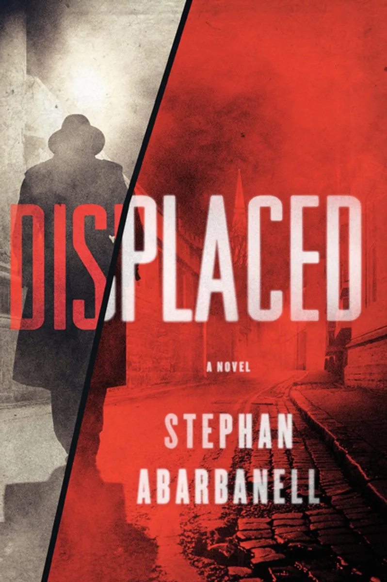 Displaced von HarperCollins – Buchfoto