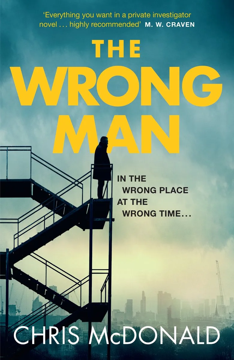 Ethan Adler-The Wrong Man von HarperCollins – Buchfoto