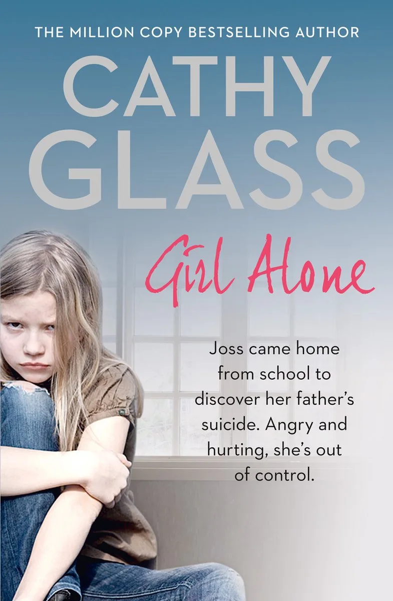 Girl Alone von HarperCollins – Buchfoto