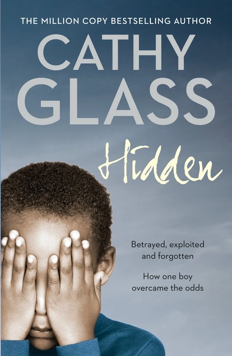 Hidden Child von HarperCollins – Buchfoto