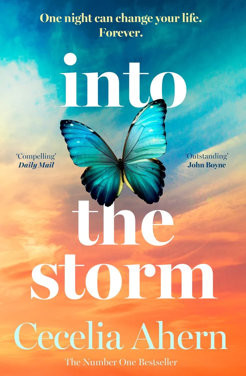 Into the Storm van HarperCollins – boekfoto