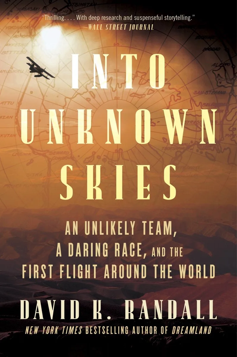 Into Unknown Skies von HarperCollins – Buchfoto