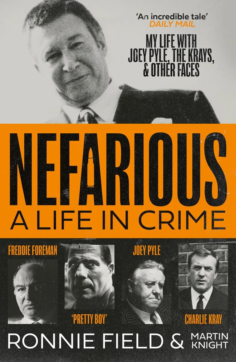 Nefarious van HarperCollins – boekfoto