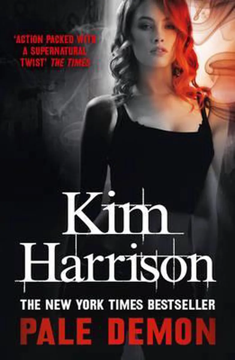 Pale Demon von HarperCollins – Buchfoto