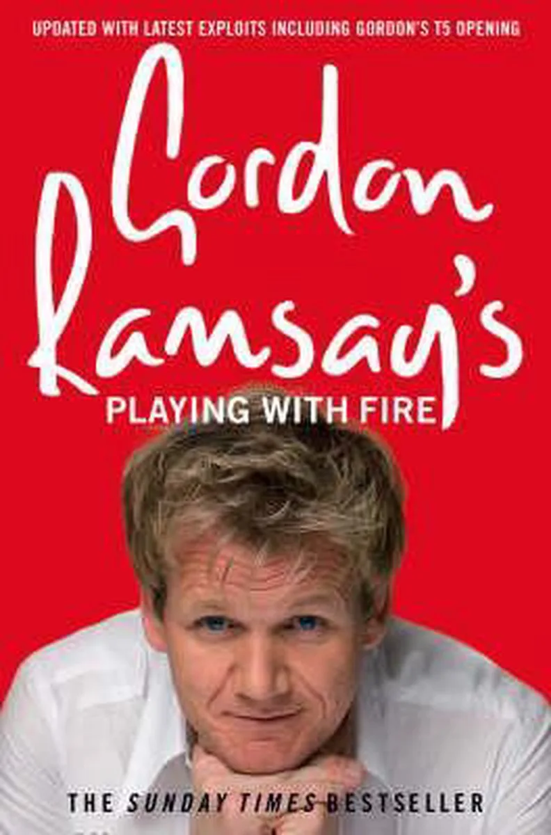 Playing With Fire von HarperCollins – Buchfoto