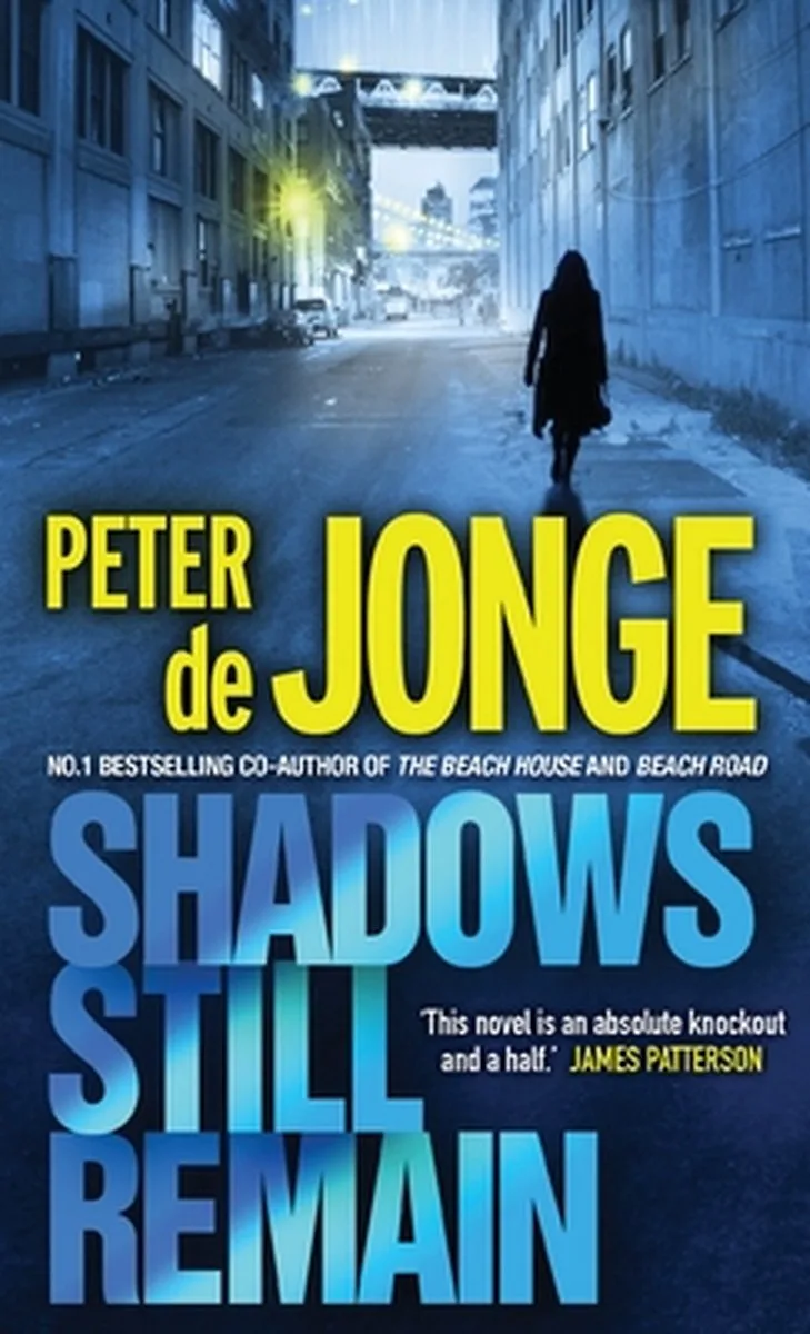 Shadows Still Remain von HarperCollins – Buchfoto