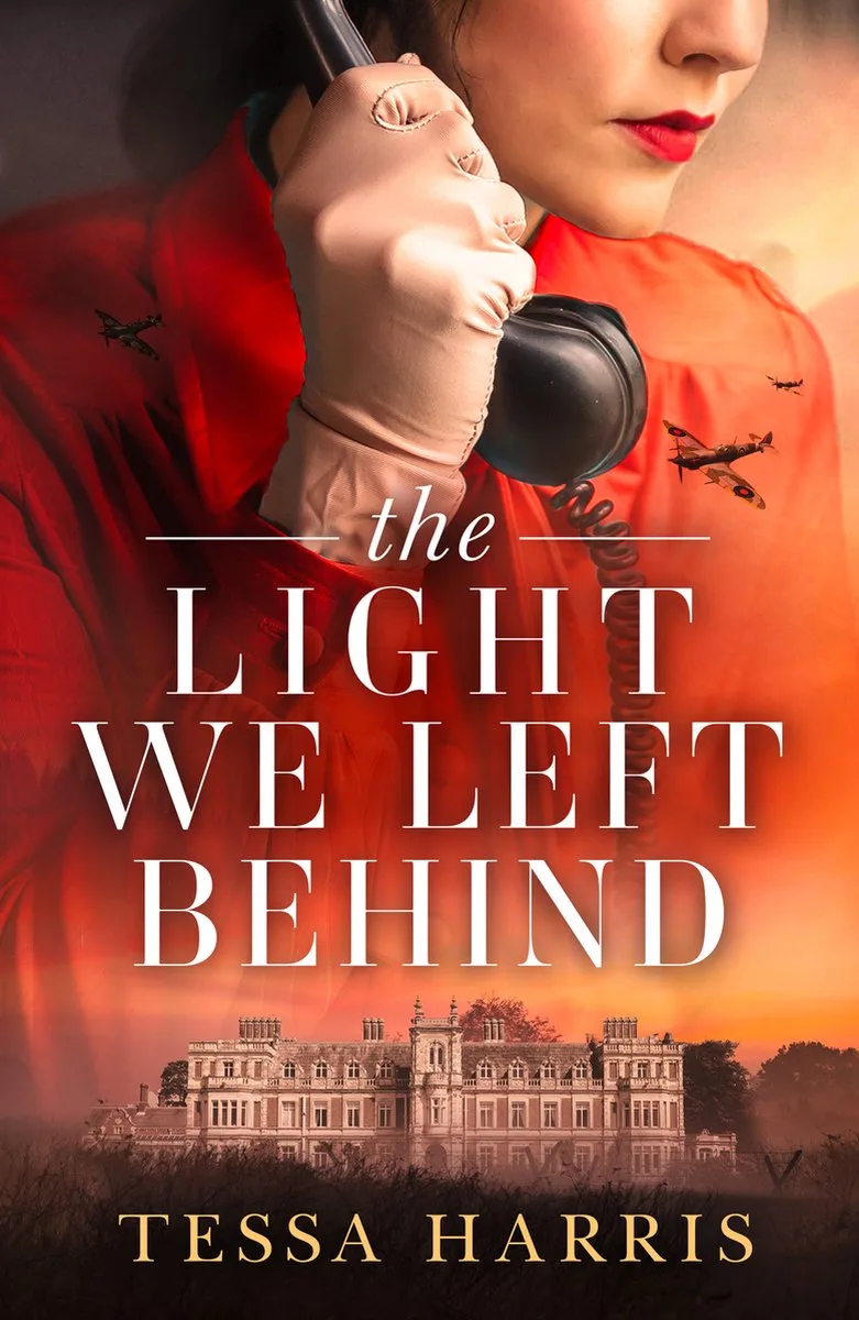 The Light We Left Behind von HarperCollins – Buchfoto