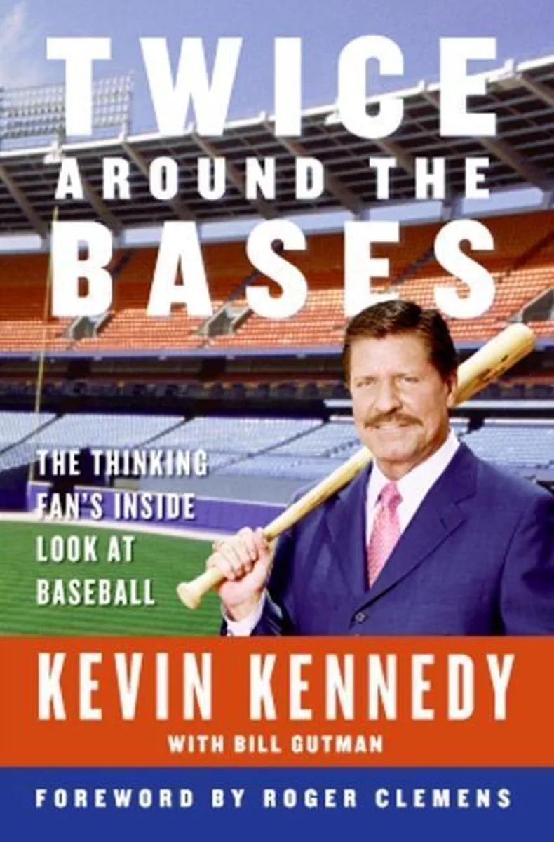 Twice Around the Bases von HarperCollins – Buchfoto
