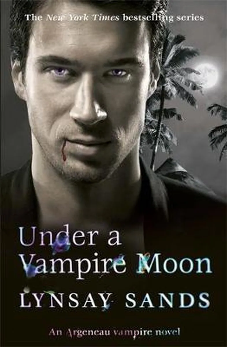 Under A Vampire Moon von HarperCollins – Buchfoto
