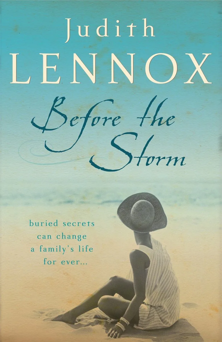Before The Storm von Headline – Buchfoto
