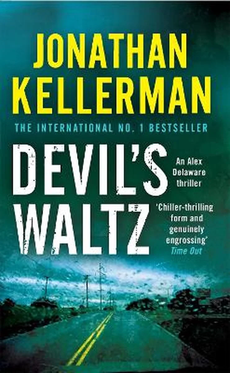Devil'S Waltz von Headline – Buchfoto